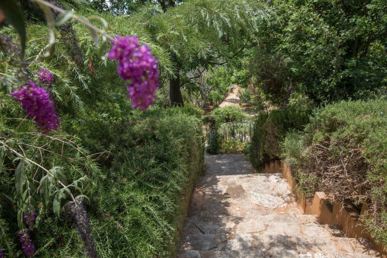 הוילה Family Getaway In Marathon By Ghh מראה חיצוני תמונה